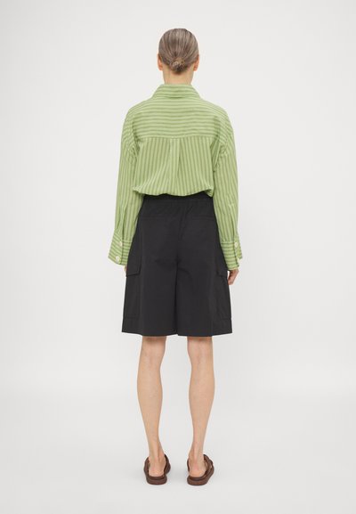 WEEKEND MaxMara FIDA - Short - nero