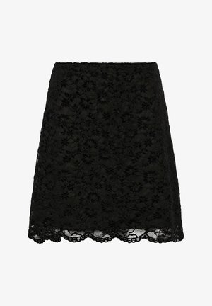 Črna čipkasta krila z cvetličnim vzorcem, valovitim robom in prilegajočim pasom. Izdelana iz zračnega materiala, ki nudi strukturiran videz.