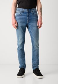 Calvin Klein Jeans Vaqueros rectos - canyon blue