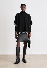 BOSS LALENA PONCHO - Capa - black