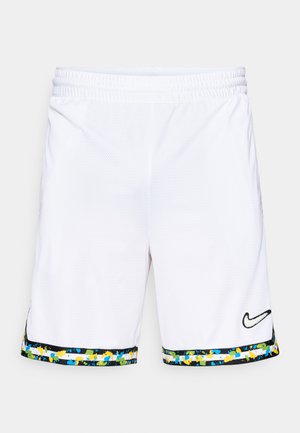 Shorts de sport blancs avec une texture en maille respirante, des bordures noires et un motif éclaboussures de peinture colorées au bas. Présente le logo noir de Nike.