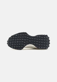 New Balance WS327 - Tenisky - linen