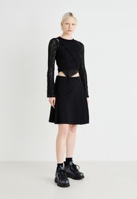 Ikke valgt, black/purple/multi-coloured