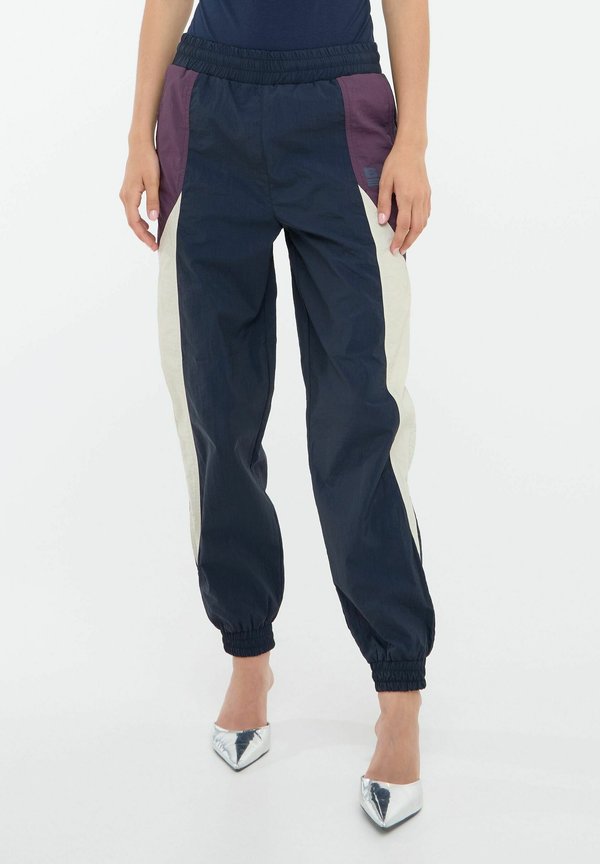 BASTELLA - Tracksuit bottoms - sky captain