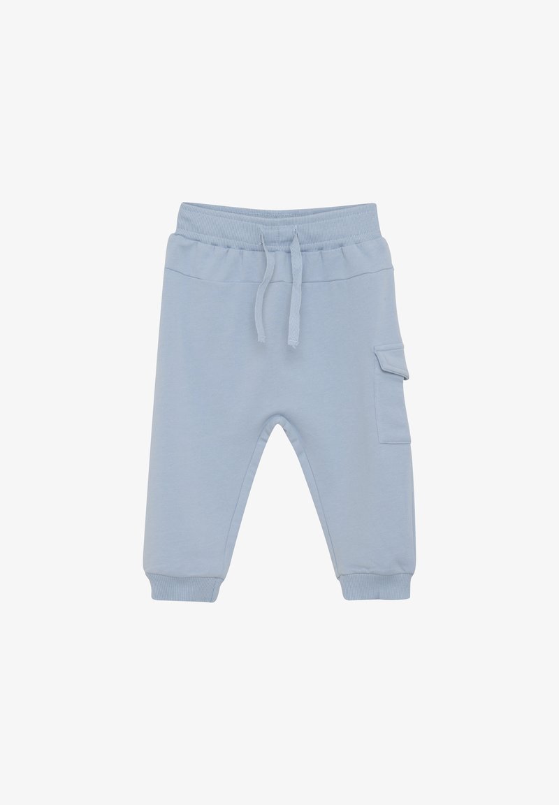 Lichtblauwe katoenen joggers hebben een elastische tailleband, een trekkoord en een zijvak. De manchetten zijn taps toelopend en elastisch.