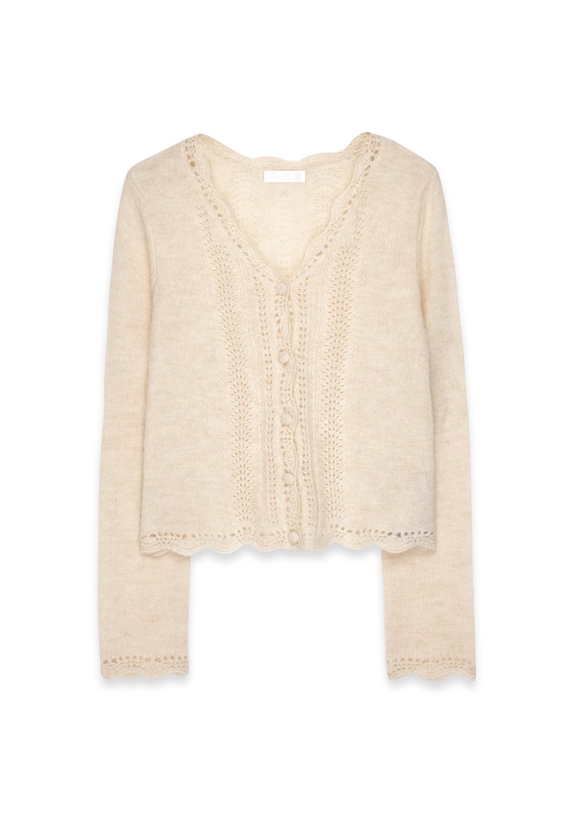 Cardigan cropped beige con maniche lunghe, scollatura a V e chiusura con bottoni. Presenta dettagli in pizzo e bordi scallopati. Morbido al tatto.