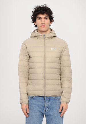 TRAIN CORE LIGHT JACKET - Dunjakke - cobblestone