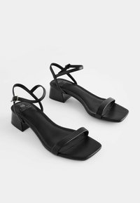 Next FOREVER COMFORT - REGULAR FIT - Sandalai - black