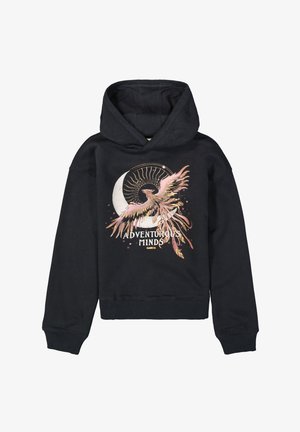 Sort hættetrøje med en pink og guldfarvet fønix, der flyver foran en halvmåne og sol, med teksten "Adventurous Minds" og "Garcia."