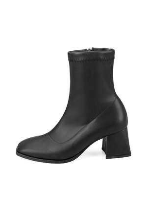 Classic ankle boots - black