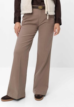 BRAX, STYLE MAINE - Broek - warm greige