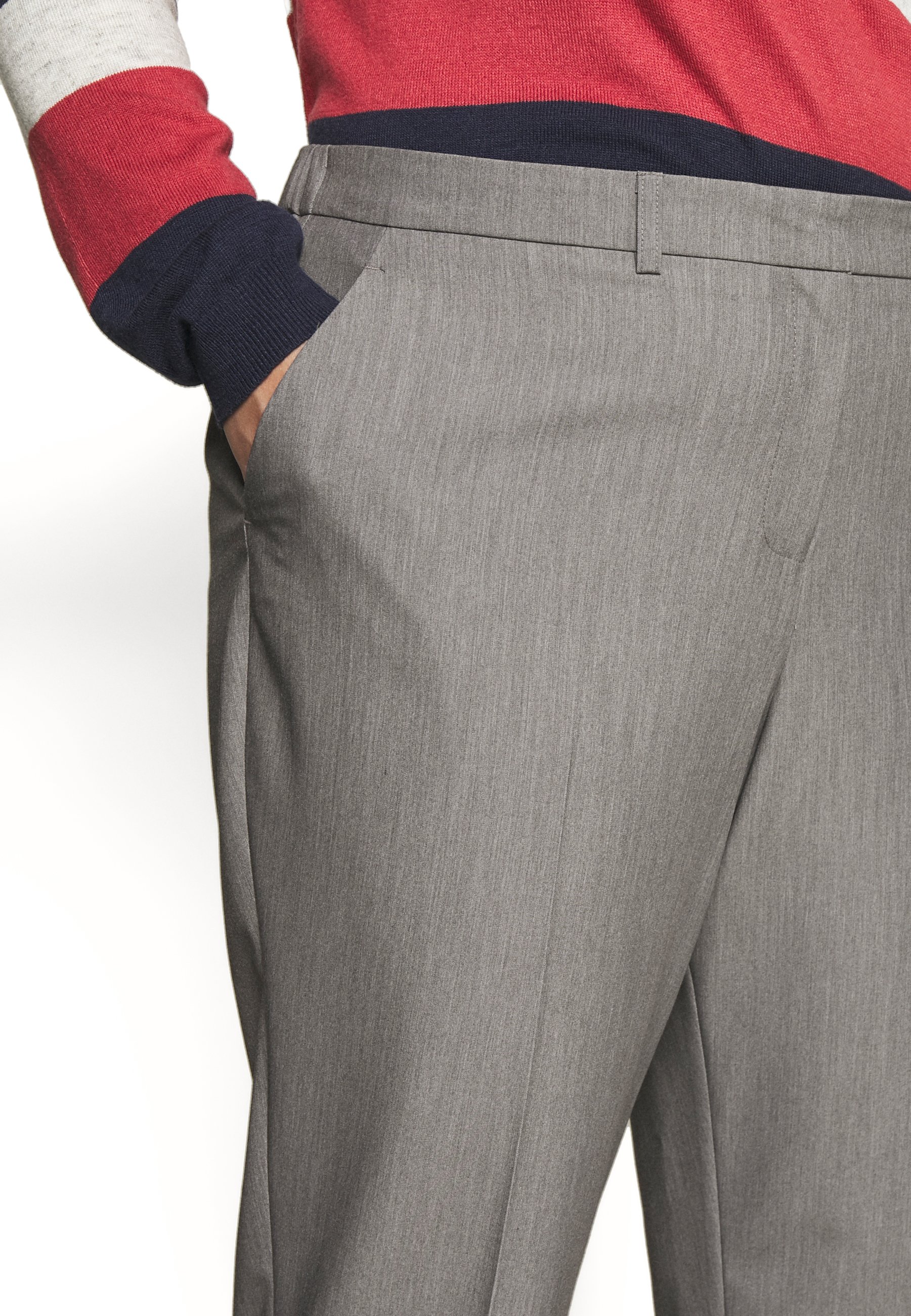 Dorothy Perkins Curve ELASTIC BACK ANKLE GRAZER Bukse Nike Bukser: Kjøp opp til −46% | Stylight
