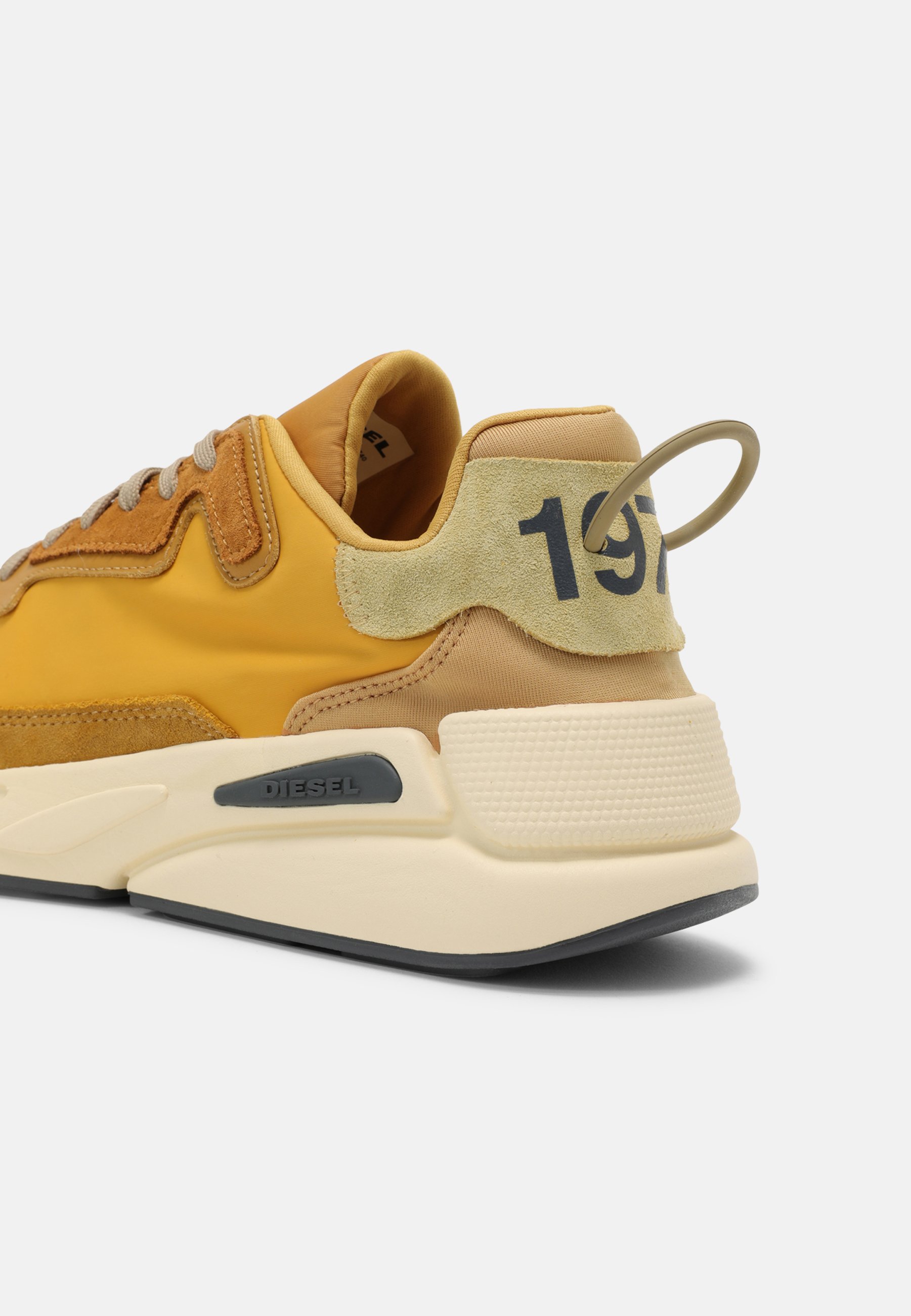 Diesel S-SERENDIPITY LC - Sneakers laag - sand/Geel - Zalando.nl