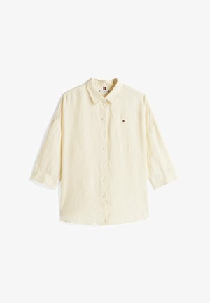 Lichtgele button-up overhemd met een klassieke kraag, driekwartmouwen en een klein logo op de linkerborst. Zacht, gestructureerd materiaal.