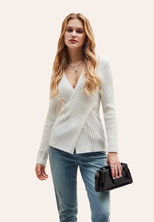 Cupshe Trui - white