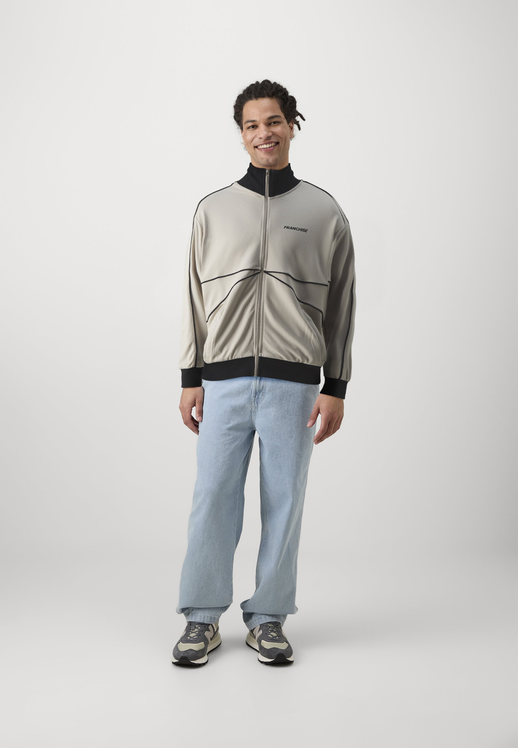 Franchise SPIDER TRACK JACKET DUST - Zip-up sweatshirt - beige
