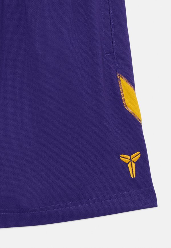 FUND KOBE UNISEX - Shorts3