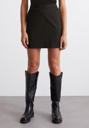 A-line skirt - black