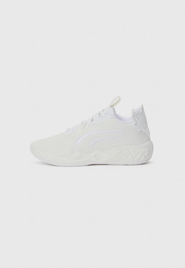 MB.04 UNISEX - Basketballschuh