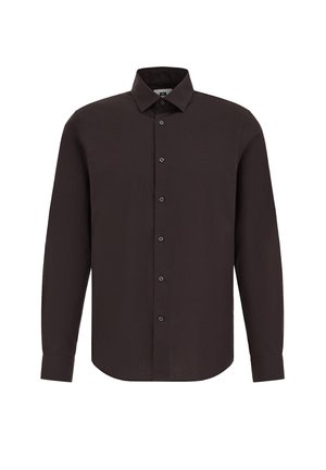 Tmavohnedá košeľa s dlhým rukávom vyrobená z hladkej látky, s špicatým golierom a zapínaním na gombíky, so skupinou čiernych gombíkov na prednej strane.