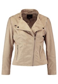 Hnědý koženkový kabát s páskovým límcem, asymetrickým zipem a dvěma bočními kapsami na zip; má hladkou texturu a čistý design.