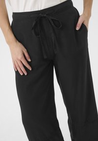 Culture CUNAVI CLARINA - Kalhoty - black