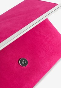 Next DETACHABLE STANDARD - Clutches - pink
