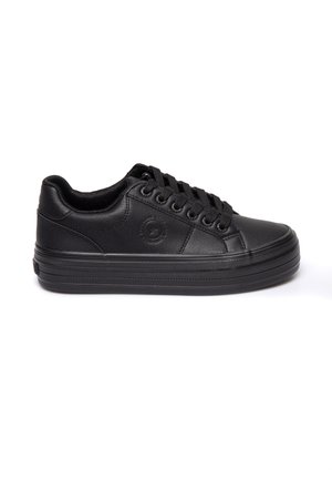 Czarne skórzane sneakersy z zaokrąglonym noskiem, płaską gumową podeszwą i sześcioma parami oczek na sznurówki. Charakteryzują się gładką teksturą i detalem z logo.
