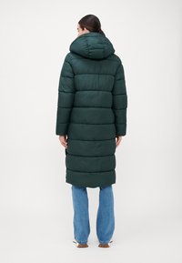 ONLY Tall ONLCAMMIE LONG COAT - Žieminis paltas - scarab