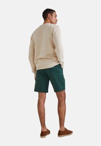 Monoprix BERMUDA STRAIGHT - Short - empire