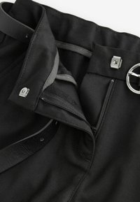 Clarks Auduma bikses - black
