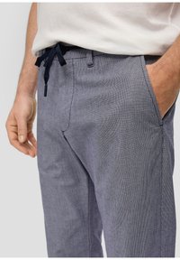s.Oliver REGULAR FIT - Pantalones - grau meliert