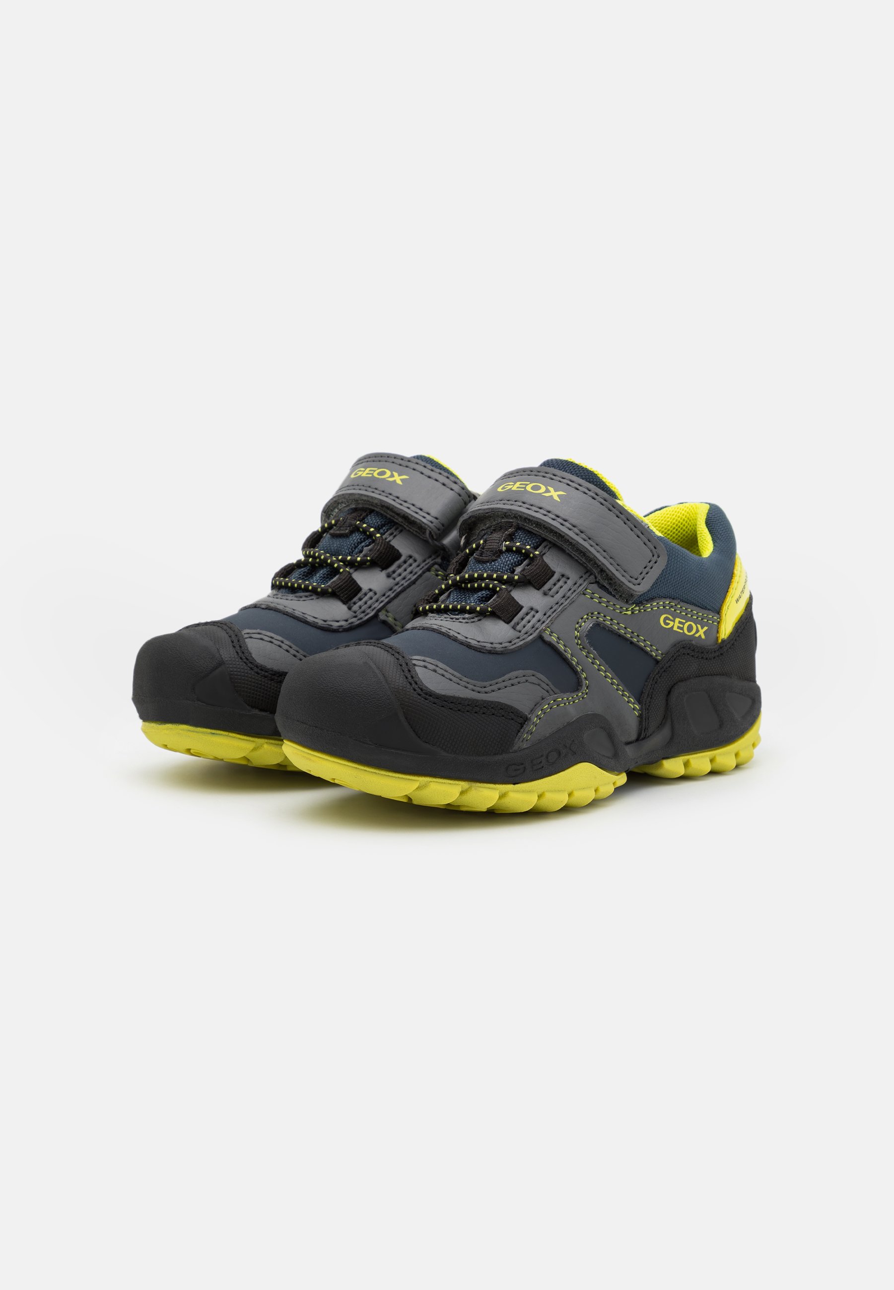 Geox NEW SAVAGE BOY WPF - Scarpe a strappo - dark grey/lime/grigio -  Zalando.it