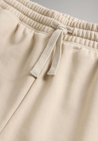 Unselected, navy brown stone