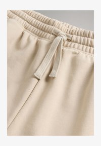 Unselected, navy brown stone