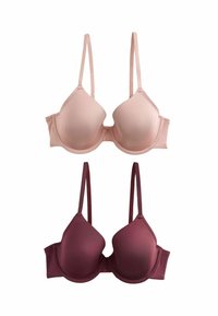 Twee gewatteerde bh's met beugel, één beige en één donker burgundy, plat weergegeven tegen een witte achtergrond.