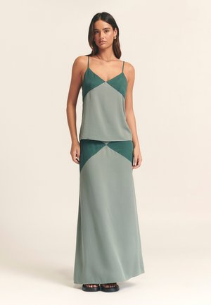 SHADOW - Top - sage green