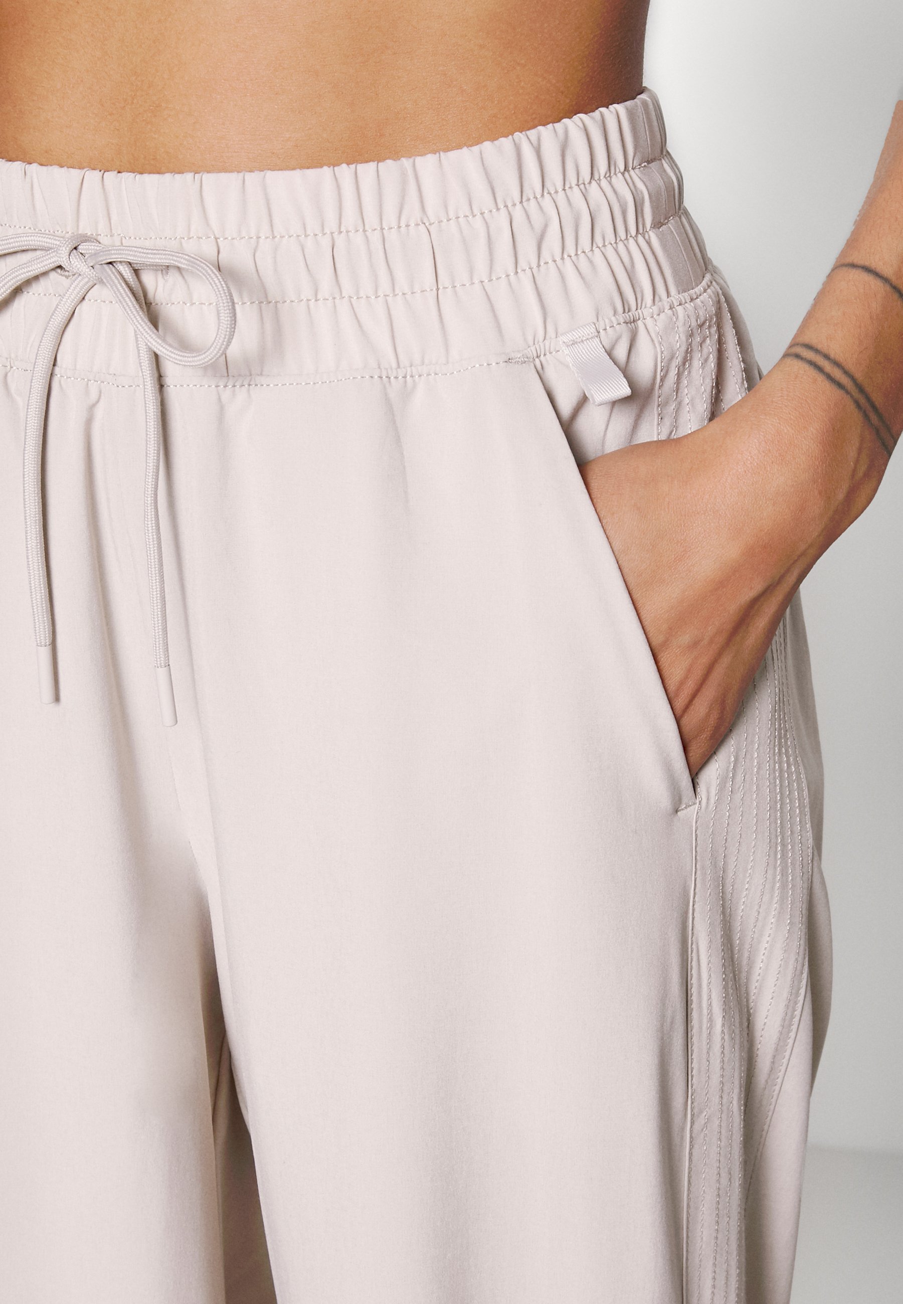 Athleta AVENUE WIDE LEG - Trousers 