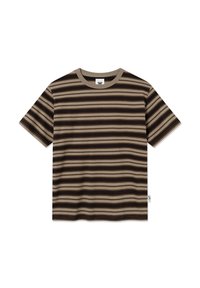 Stribet t-shirt i nuancer af brun og beige, lavet af blødt stof, med rund halsudskæring og korte ærmer.