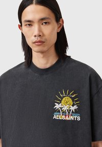 AllSaints CREW - T-shirts print - washed black