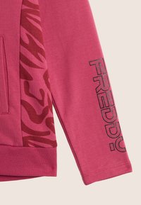 Freddy CHIUSURA ZIP E CON INSERTI FLOREALI - Felpa con zip - wine rose allover leaves rose
