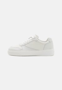 Calvin Klein LACE UP - Sneakers basse - triple white