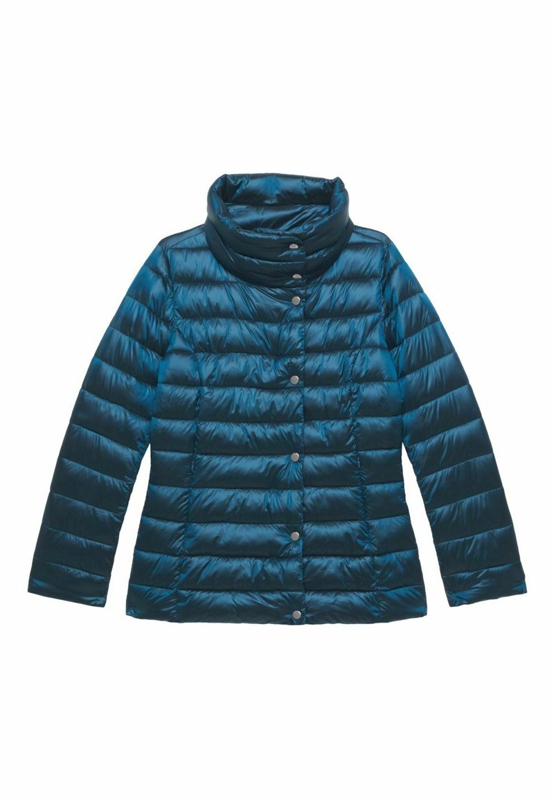 Dunjakke i mørk teal med høj krave, horisontalt quiltet design og trykknaplukninger foran. Glat, skinnende materiale.