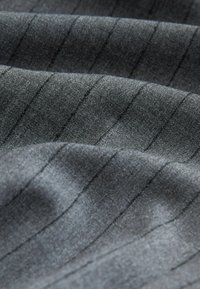 Next PETITE FIT - STRIPED STRAIGHT  - Tygbyxor - grey