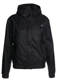 Veste coupe-vent noire, en matière légère, dotée d'une capuche, de poignets et d'un ourlet élastiques, avec un petit logo sur le côté gauche de la poitrine.