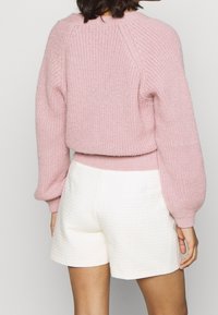 Fabienne Chapot Kofta - pink