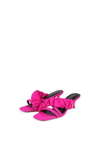 LOLA CASADEMUNT Mules de tacón - fuchsia