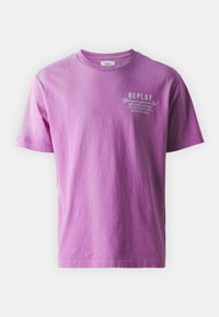 Unselected, powder purple