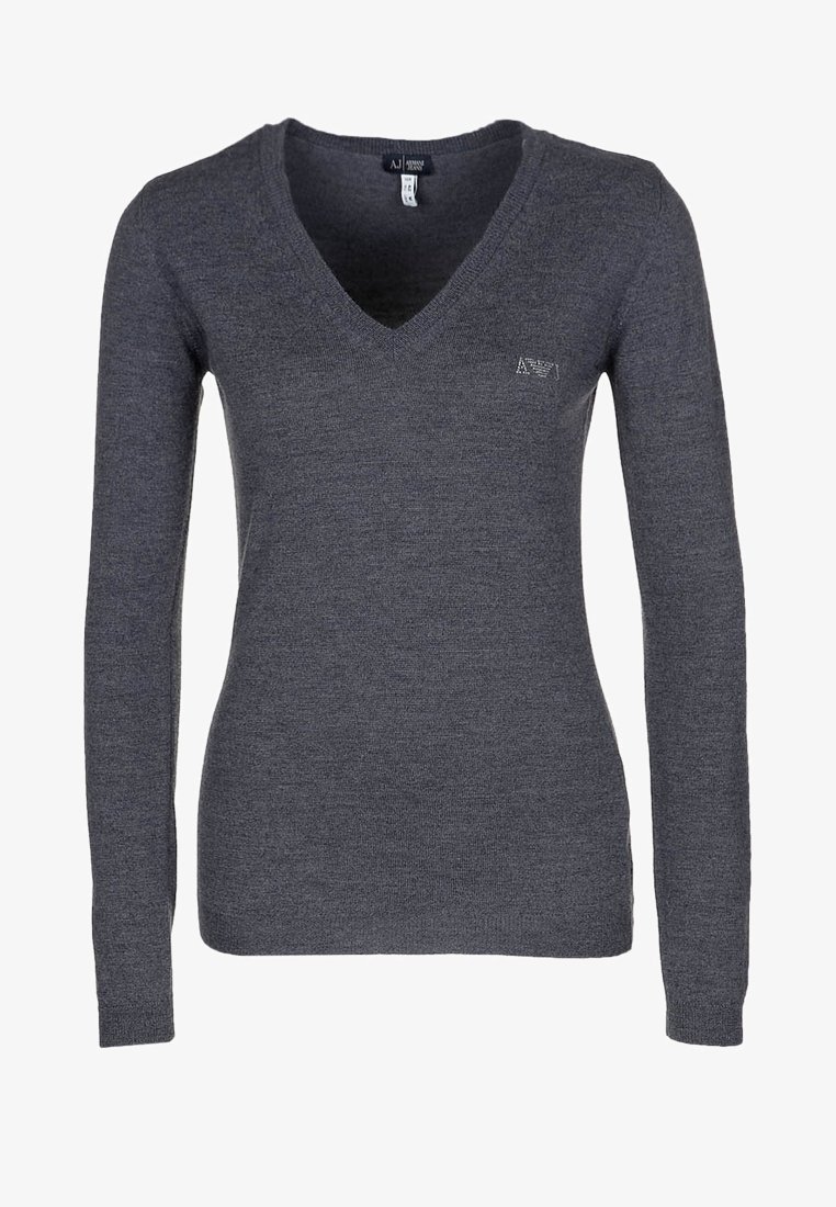 Grå långärmad V-ringad tröja i mjukt stickat tyg, med en liten logotypdetalj på övre vänstra bröstet.