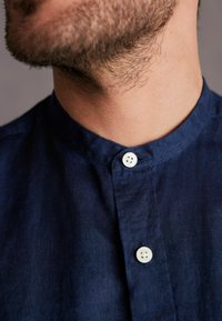Next SIGNATURE SHORT SLEEVE  - Košile - navy blue